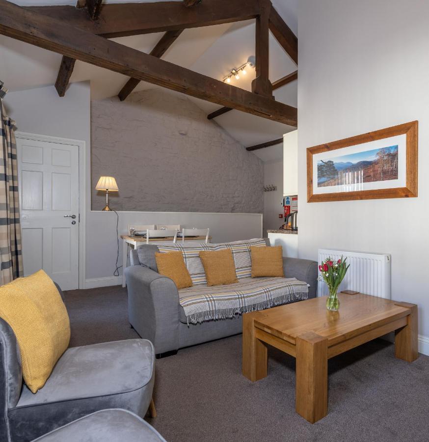 Brampton Holiday Homes - The Mews Apartment 외부 사진