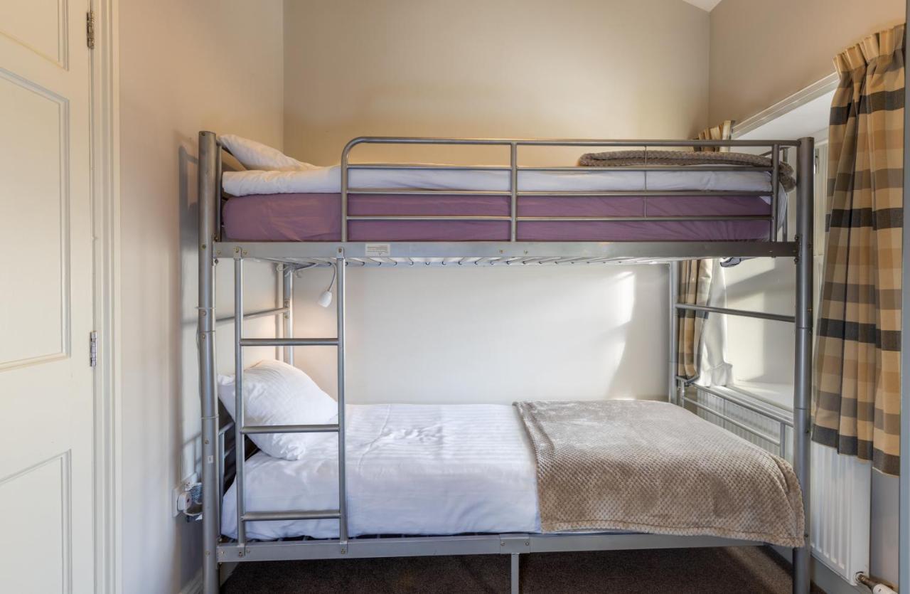 Brampton Holiday Homes - The Mews Apartment 외부 사진