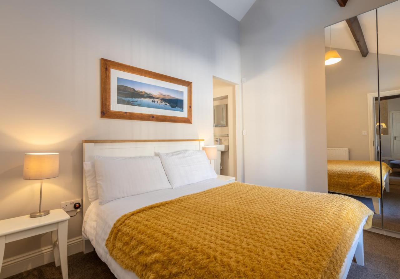 Brampton Holiday Homes - The Mews Apartment 외부 사진
